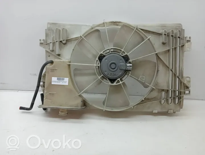 Toyota Corolla Verso AR10 Ventilateur, condenseur de climatisation 