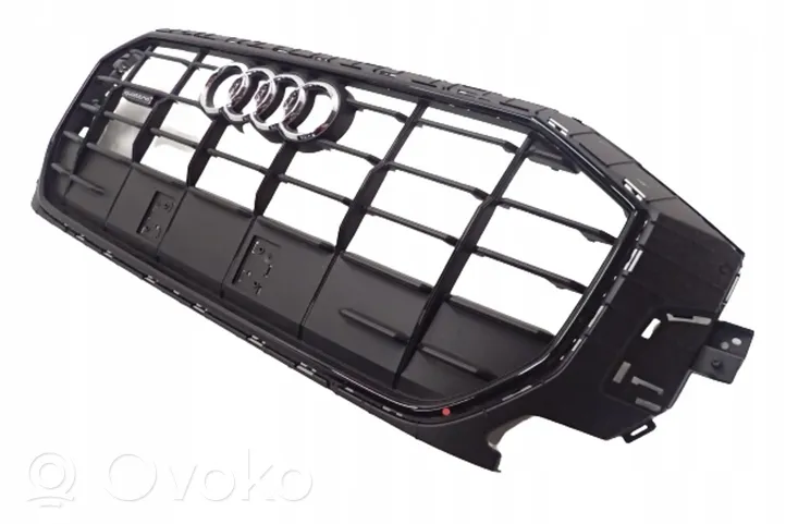 Audi Q8 Maskownica / Grill / Atrapa górna chłodnicy 4M8885651