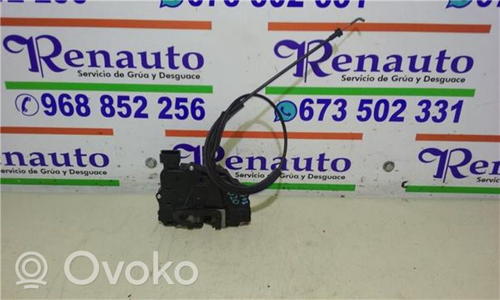 Fiat Grande Punto Etuoven lukon moottori 55702914