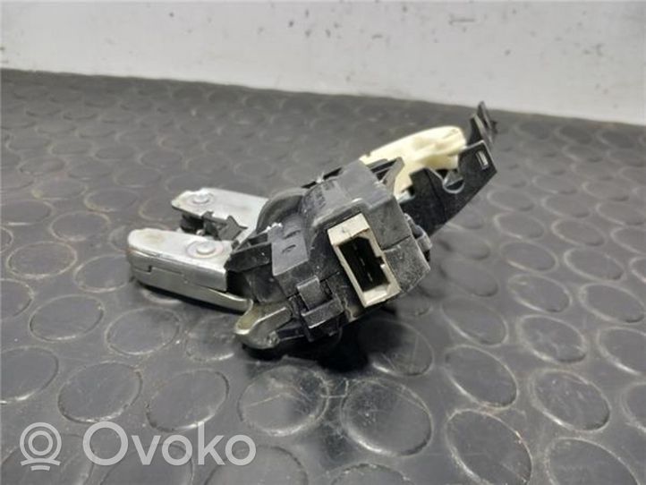 Volkswagen PASSAT CC Tailgate lock latch 4F5827505D