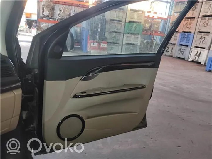 Fiat Croma Etuoven verhoilu 