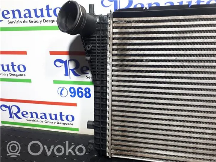 Volkswagen Caddy Radiatore intercooler 1K0145804