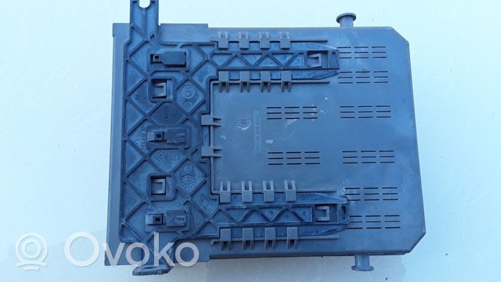 Citroen C5 Sulakemoduuli 9637466180