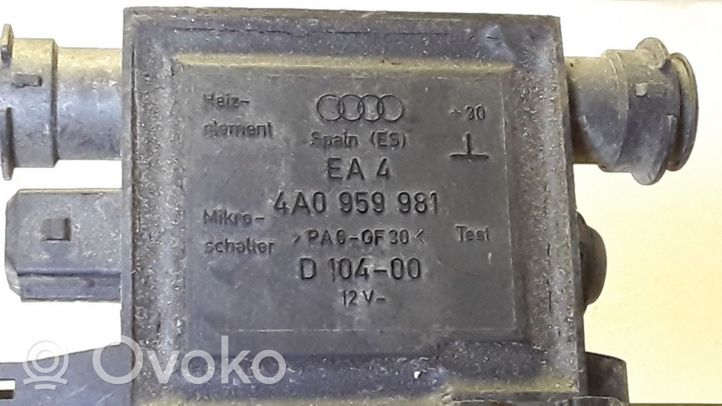 Audi A4 S4 B5 8D Oven keskuslukituksen ohjausyksikön moduuli 