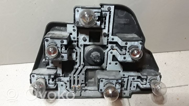 BMW 5 E39 Element lampy tylnej 8363565