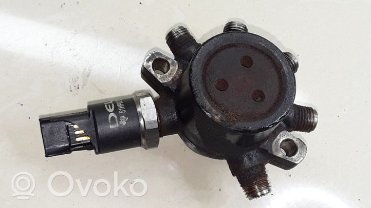 Renault Kangoo I Tuyau de conduite principale de carburant 8200057345