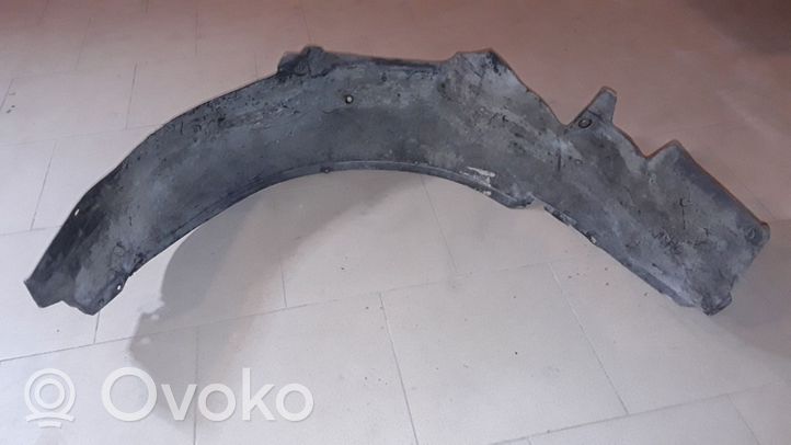 Audi 80 90 S2 B4 Rivestimento paraspruzzi passaruota anteriore 8A0821171D