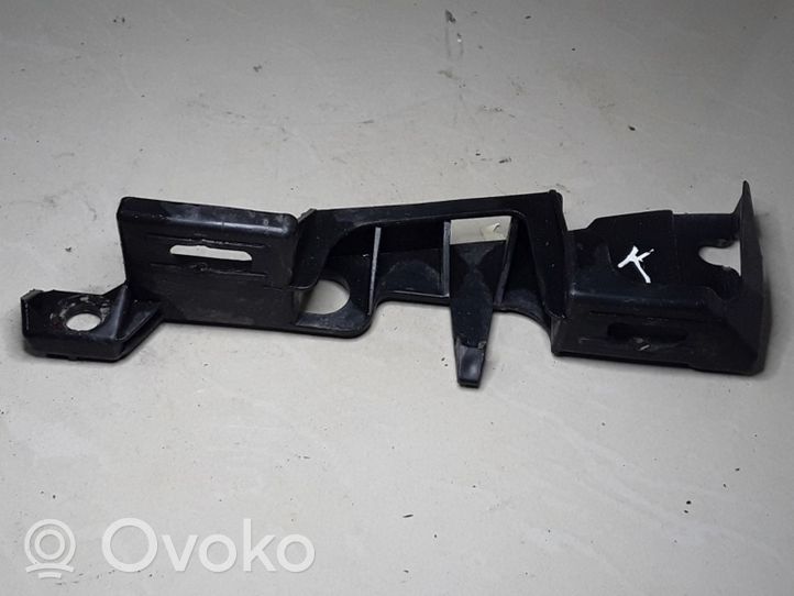 Citroen C4 I Fender mounting bracket 9652507380