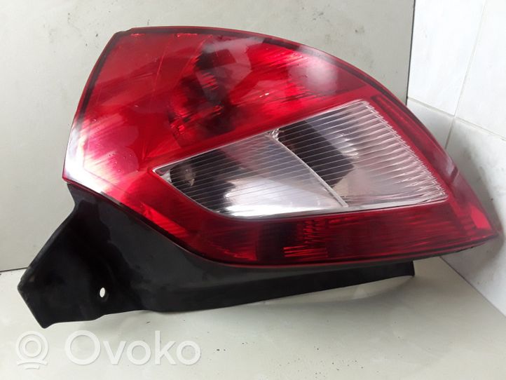 Renault Megane II Rear/tail lights 8200073237