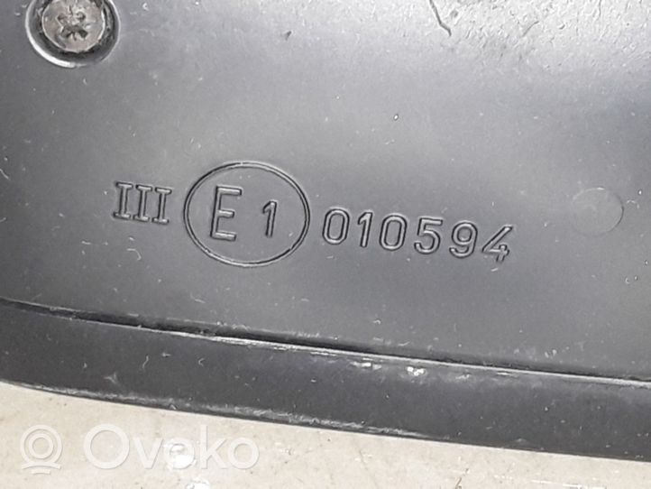 Audi A4 S4 B5 8D Elektryczne lusterko boczne drzwi przednich E1010594