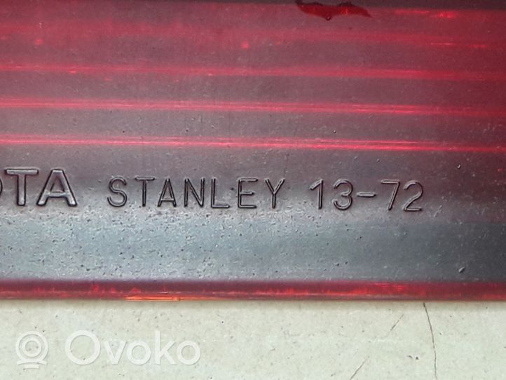 Toyota Corolla Verso E121 Kolmas/lisäjarruvalo STANLEY1372