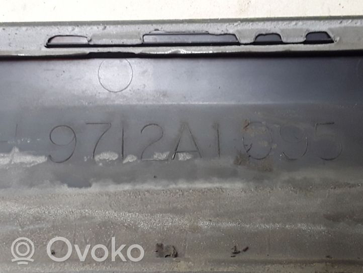 Opel Frontera B Takaoven lista (muoto) 9712A1095