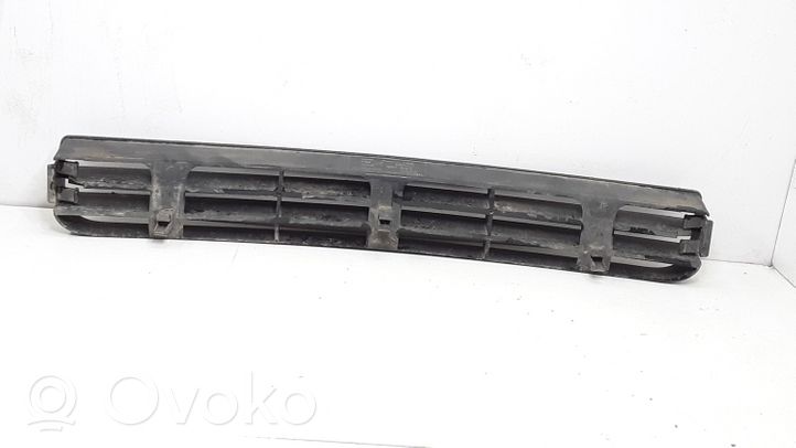 Audi A6 S6 C4 4A Grille inférieure de pare-chocs avant 4A0807683