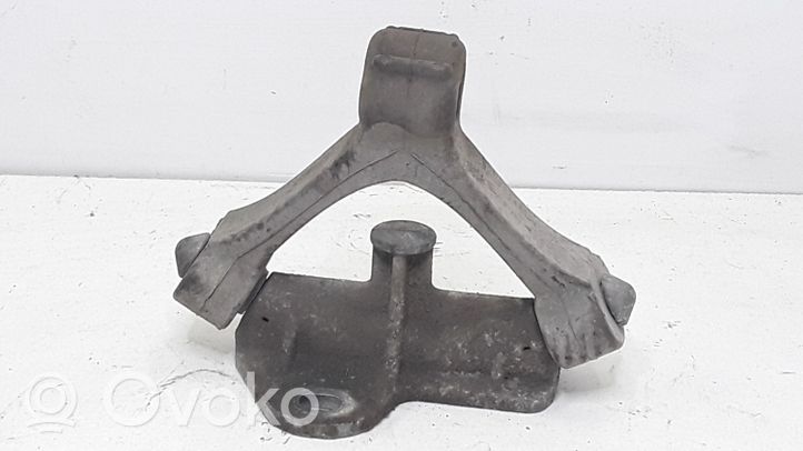 Volkswagen PASSAT B5.5 Muffler mount bracket/holder 4B0253663E