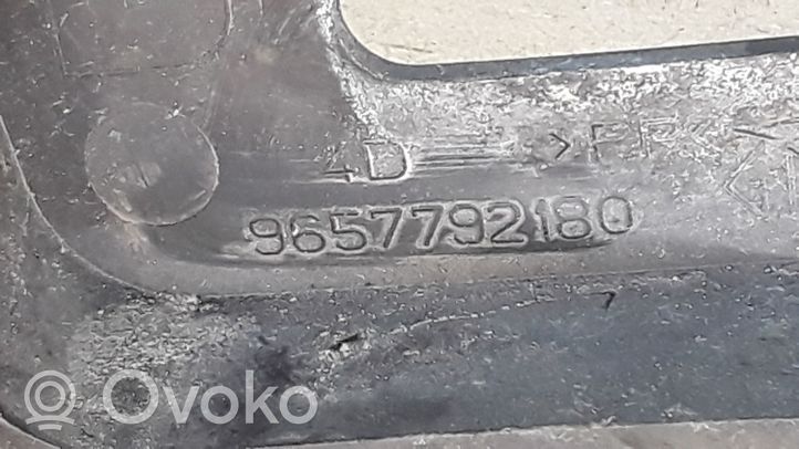 Citroen C4 Grand Picasso Autres pièces compartiment moteur 9657792180