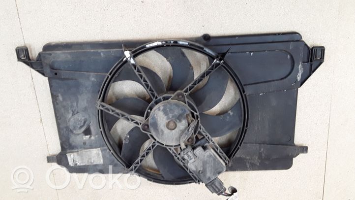 Ford Focus Ventilatoru komplekts 3M518C607EC