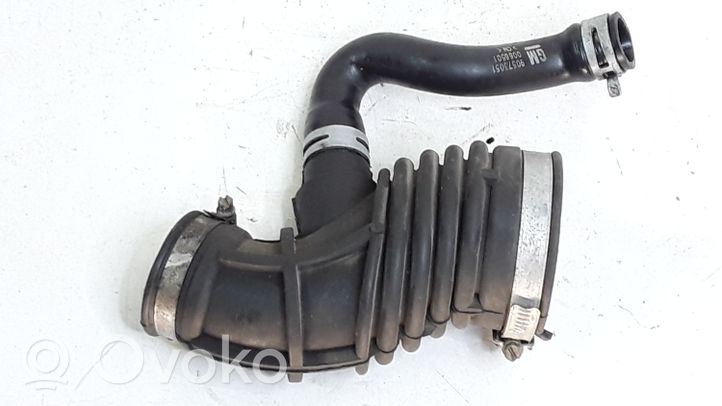 Opel Astra G Tubo di aspirazione dell’aria turbo 90572797