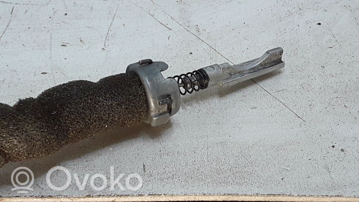 Audi A4 S4 B6 8E 8H Verrouillage du volant 8E1713575