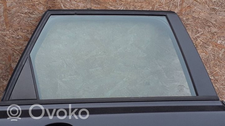 Volvo V50 Pagrindinis galinių durų stiklas DOT57M20AS2