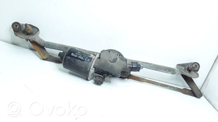 Toyota Corolla E120 E130 Tringlerie et moteur d'essuie-glace avant 851101A040