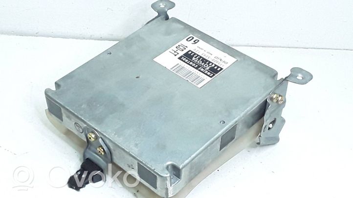 Toyota Corolla E120 E130 Calculateur moteur ECU 8966113230