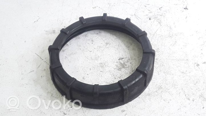 Volkswagen Polo Anello/dado di bloccaggio della vite della pompa del carburante nel serbatoio 321201375A