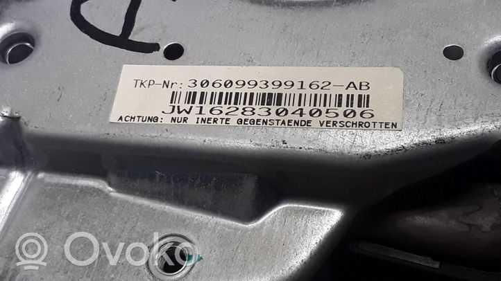 Mercedes-Benz CLK A209 C209 Airbag dello sterzo 2198601502