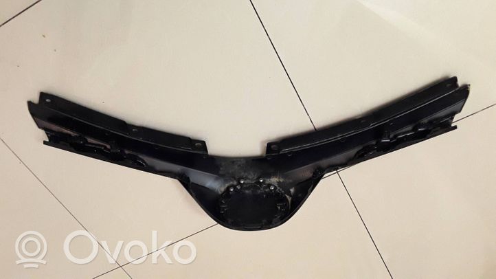 Toyota RAV 4 (XA40) Oberes Gitter vorne 5310142411