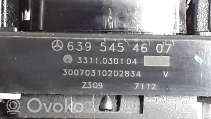 Mercedes-Benz Vito Viano W639 Interrupteur feux de détresse 6395454607