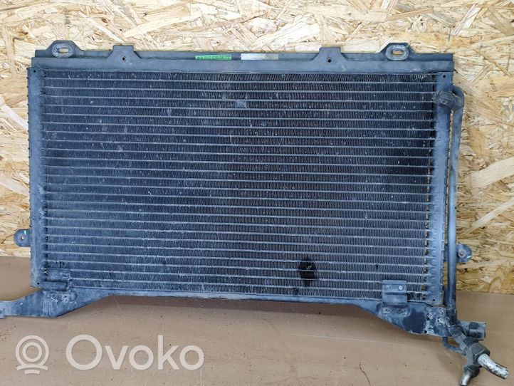 Mercedes-Benz E W210 Radiateur condenseur de climatisation A2108300470