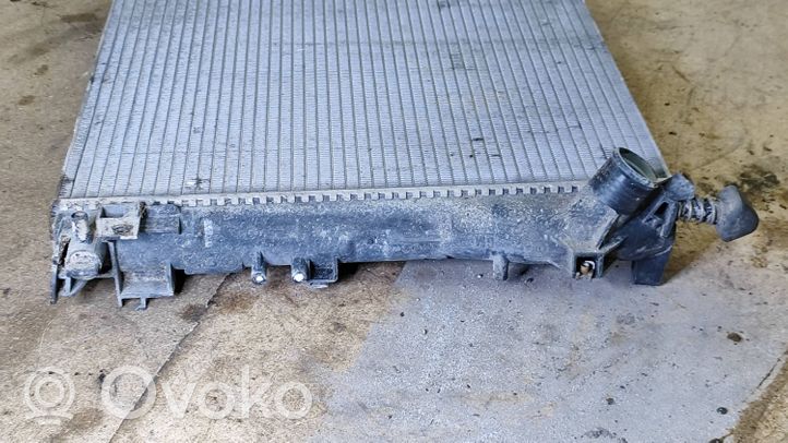 Opel Vectra C Jäähdyttimen lauhdutin 24418343