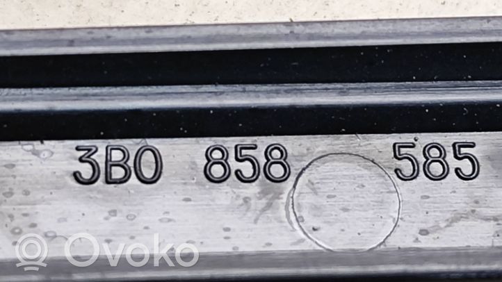 Volkswagen PASSAT B5.5 Ramka schowka deski rozdzielczej 3B0858585