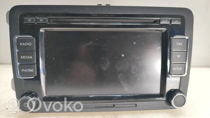 Volkswagen PASSAT CC Radio/CD/DVD/GPS-pääyksikkö 3T0035156B