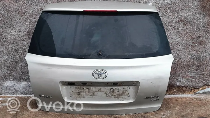 Toyota Avensis T250 Tylna klapa bagażnika 43R001595