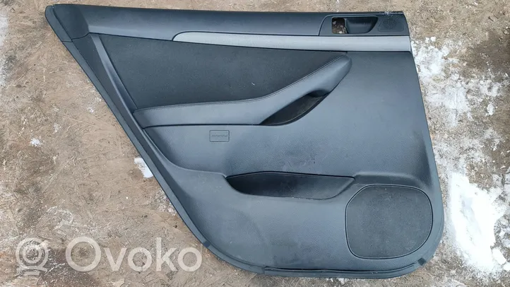 Toyota Avensis T250 Set di rivestimento del pannello della portiera 6762005560B0