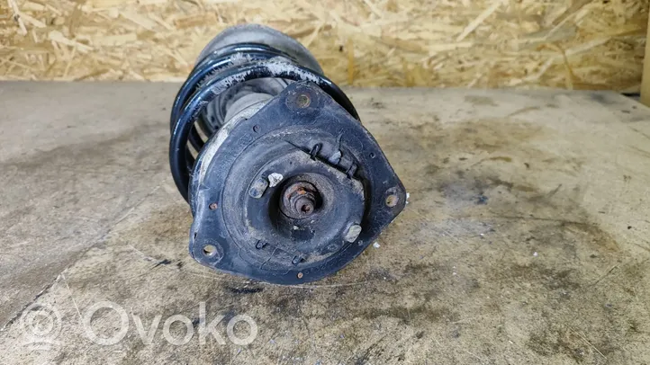 Nissan Qashqai Amortyzator osi przedniej ze sprężyną 54302JD03A