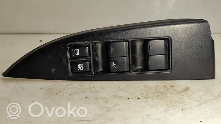 Subaru Outback Interruttore di controllo dell’alzacristalli elettrico 94263AJ030