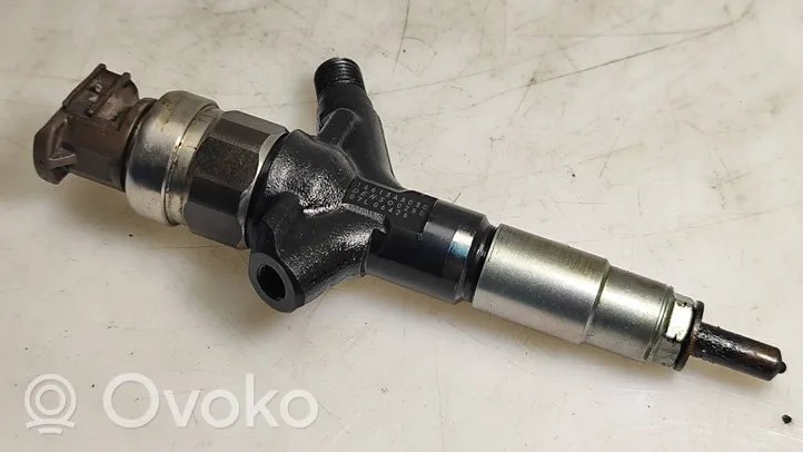 Subaru Outback Injecteur de carburant 16613AA030