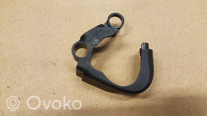 Audi A4 S4 B8 8K Altro elemento di rivestimento bagagliaio/baule 8K5827207C