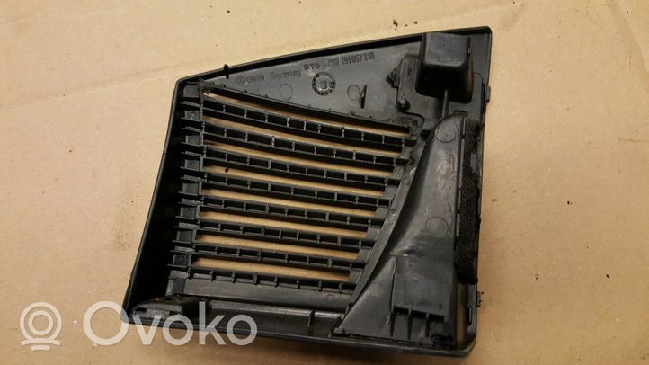 Volkswagen Golf II Maskownica głośnika bocznego deski rozdzielczej 191857210