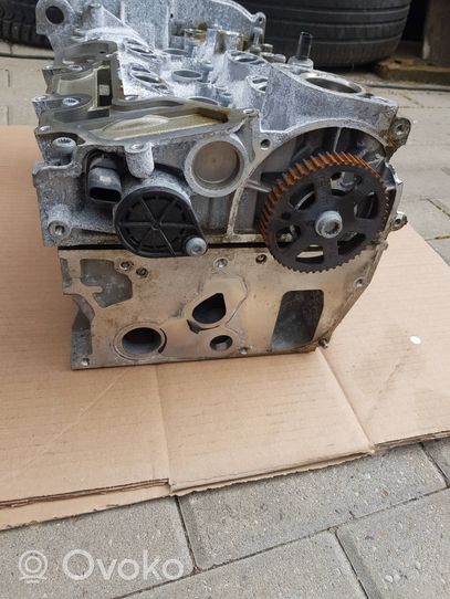 Volkswagen Golf VII Engine head 05E103404F