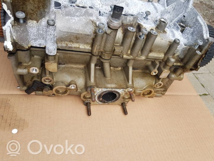 Volkswagen Golf VII Engine head 05E103404F