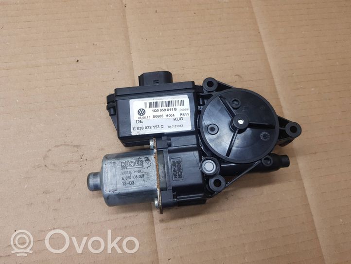 Volkswagen Eos Silniczek podnoszenia szyby drzwi tylnych 1Q0959811B