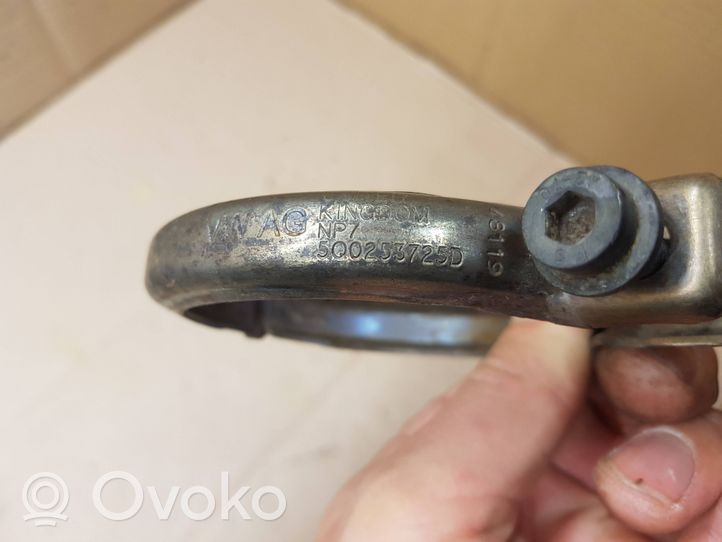 Volkswagen Golf VII Morsetto per la connessione del tubo della marmitta 5Q0253725D