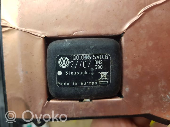 Volkswagen Eos Антенна (антенна GPS) 1Q0035517