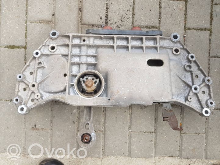 Volkswagen Golf VI Sottotelaio anteriore 1K0199369F