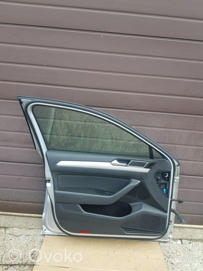 Volkswagen PASSAT B8 Front door 