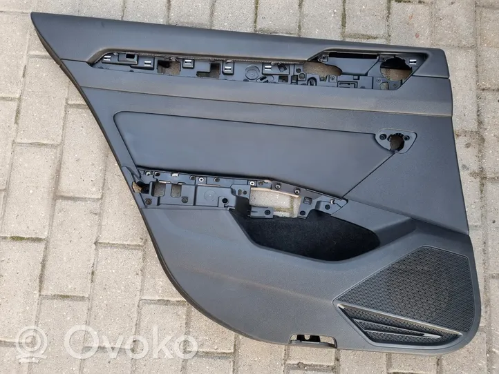 Volkswagen PASSAT B8 Boczki / Poszycie drzwi tylnych 3G0867419