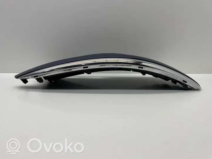 Volkswagen Jetta V Grille inférieure de pare-chocs avant 1K0853666J