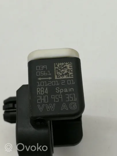 Seat Ibiza IV (6J,6P) Airbag deployment crash/impact sensor 2H0959351